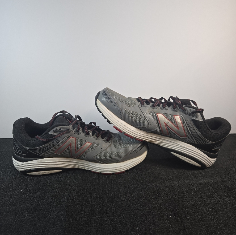 Pre-owned New Balance Mens M560LS7 Gray/Red Running Shoes Sneakers Size 8.5. min
